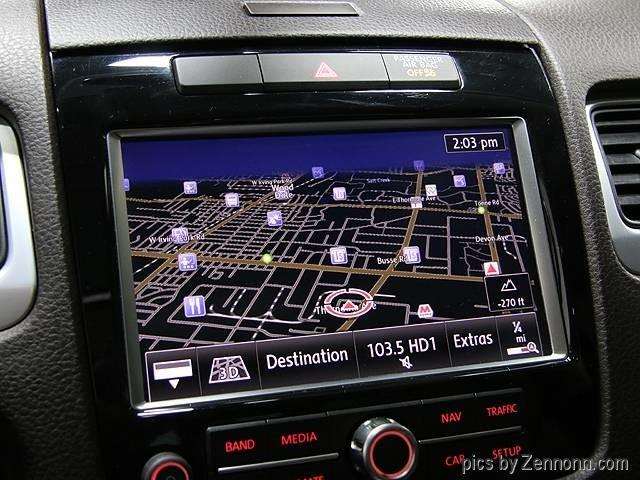 2014 Volkswagen Touareg LUX